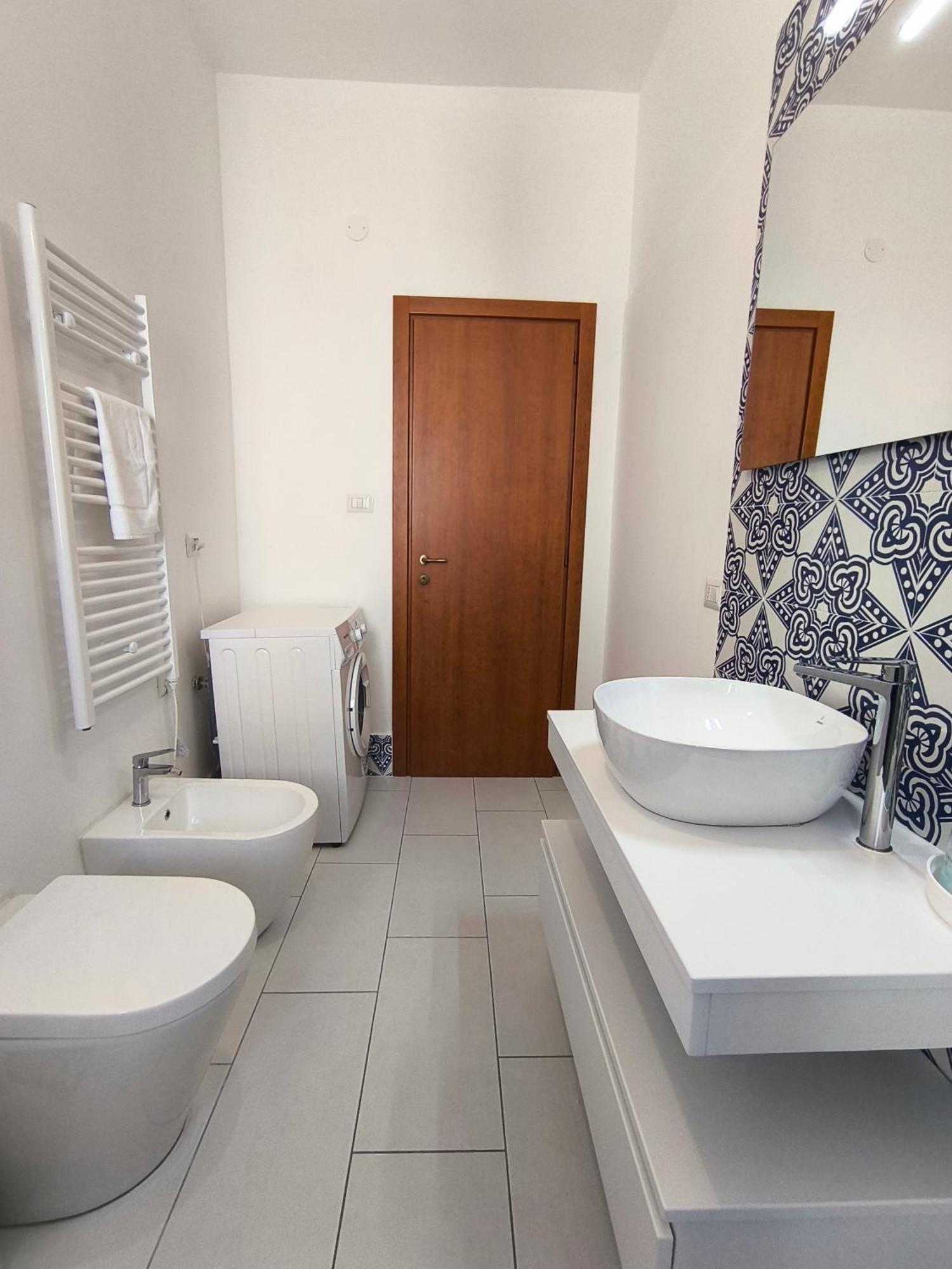 Casa Mar - Elegant Apartment With Pool And Panoramic Terrace In The Heart Of Sorrento Kültér fotó