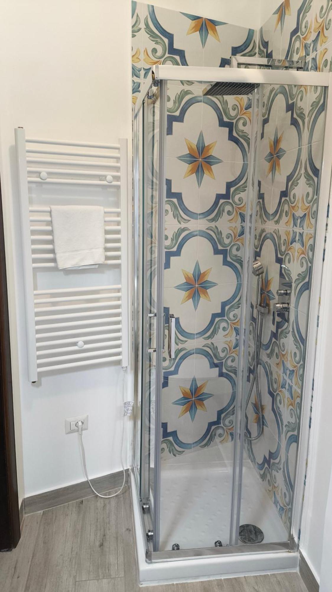 Casa Mar - Elegant Apartment With Pool And Panoramic Terrace In The Heart Of Sorrento Kültér fotó