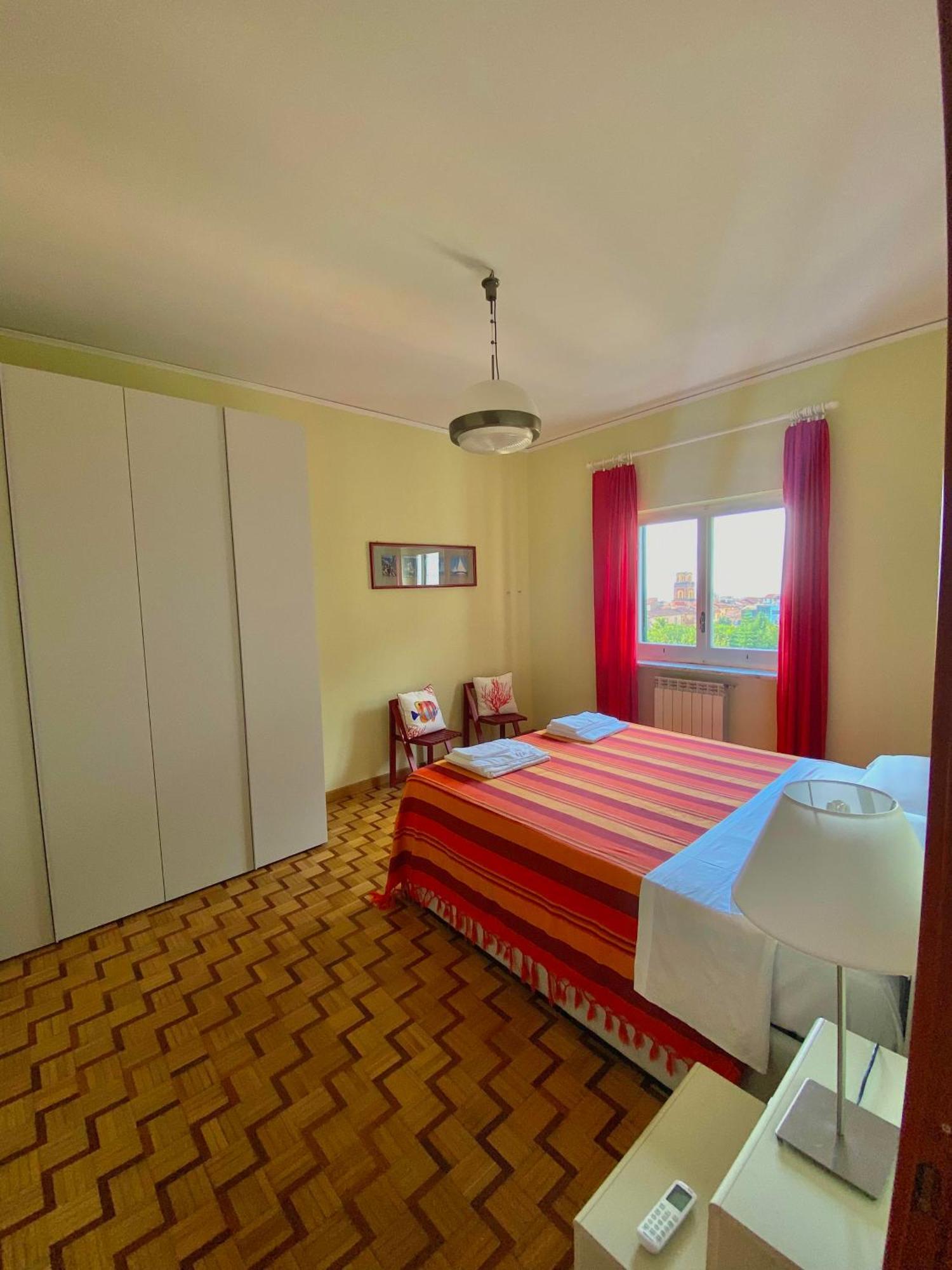 Casa Mar - Elegant Apartment With Pool And Panoramic Terrace In The Heart Of Sorrento Kültér fotó